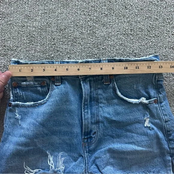Abercrombie &‎ Fitch The Mom Short High Rise Blue Jean Shorts Size 25/0 - Picture 5 of 7